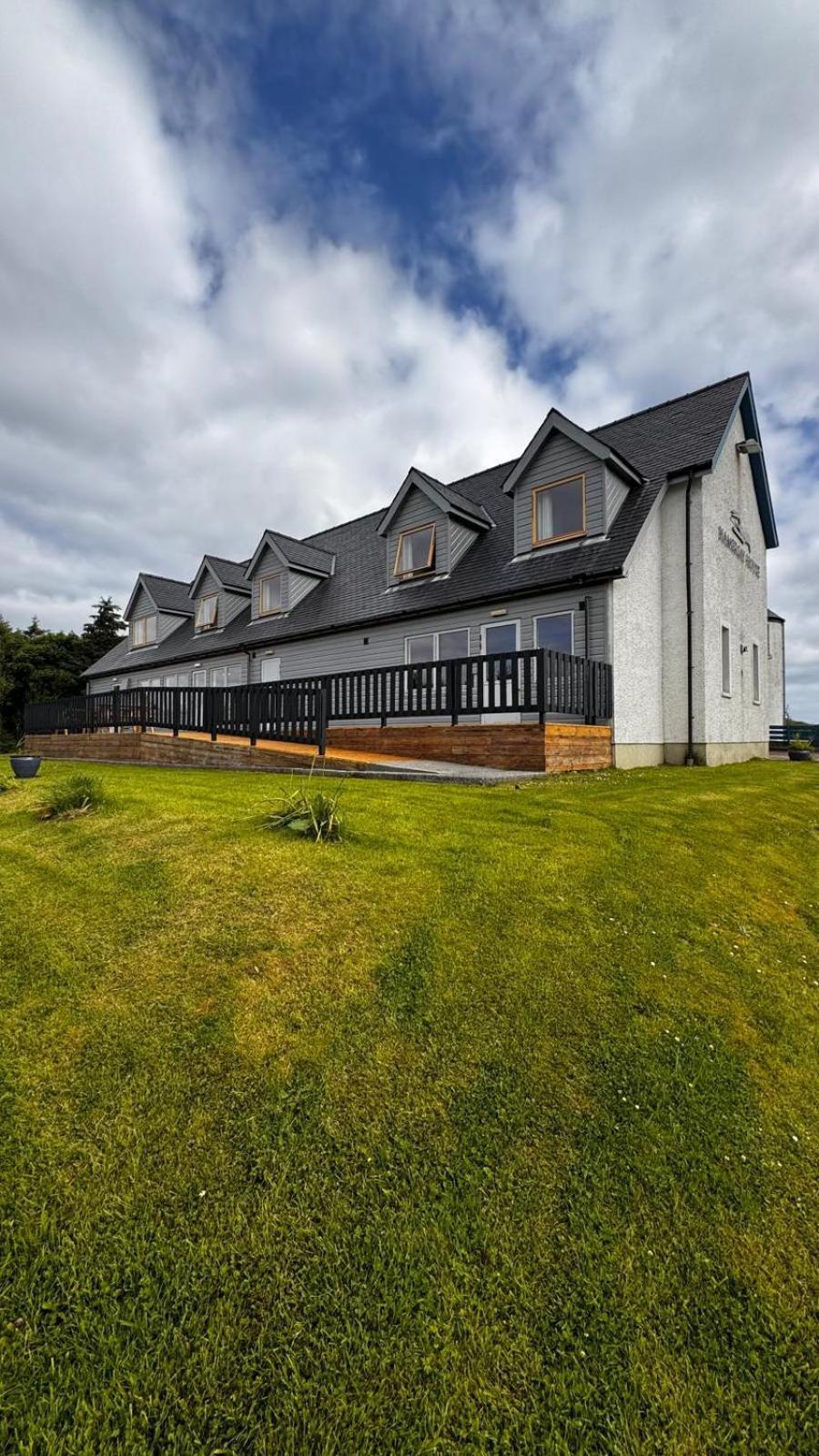 Hamersay Hotel Lochmaddy Buitenkant foto